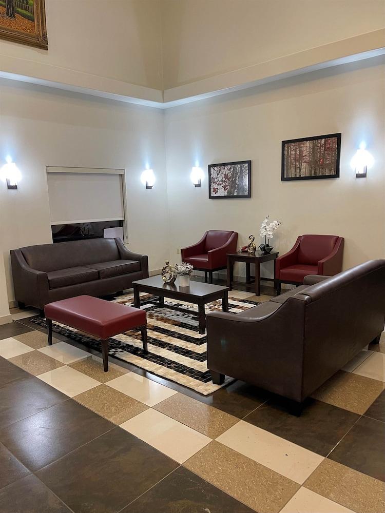 Red Roof Inn & Suites Detroit - Melvindale/Dearborn Zewnętrze zdjęcie