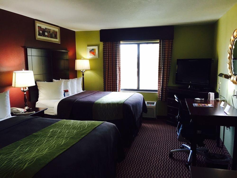 Red Roof Inn & Suites Detroit - Melvindale/Dearborn Zewnętrze zdjęcie
